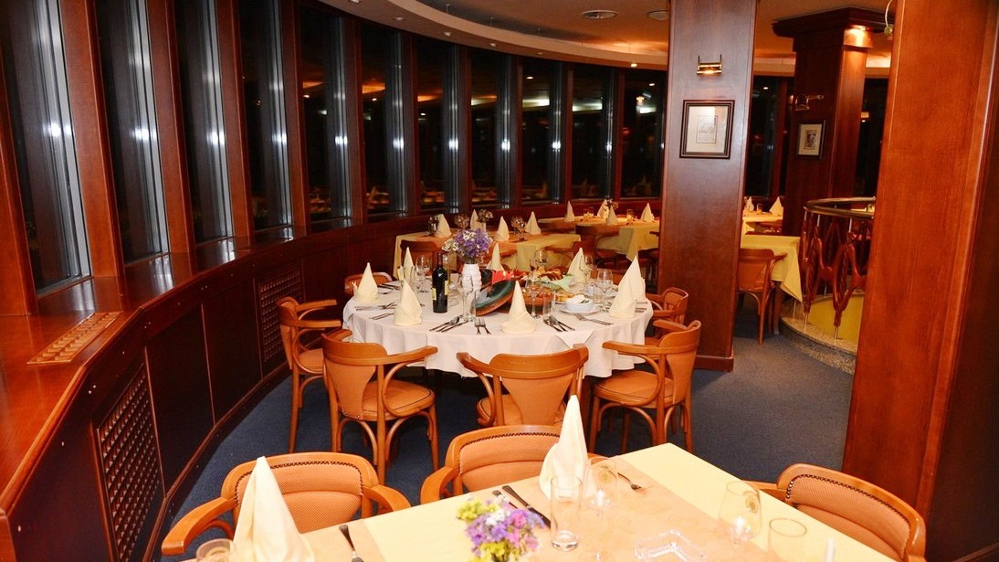 restoran-satelit-indjija